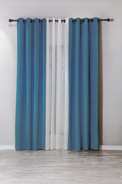 پرده آماده مخمل گارنت آبی گلگسی