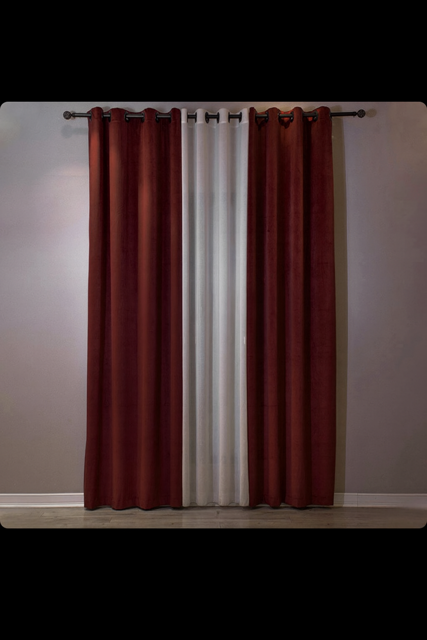 پرده آماده مخمل گارنت آلبالویی چری