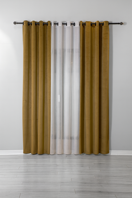 پرده آماده مخمل گارنت نسکافه ای